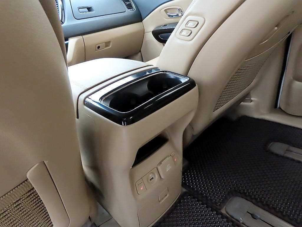 KIA Carnival 2019 Blanco - Importación desde Corea - HF Imports Iquique - Foto 15