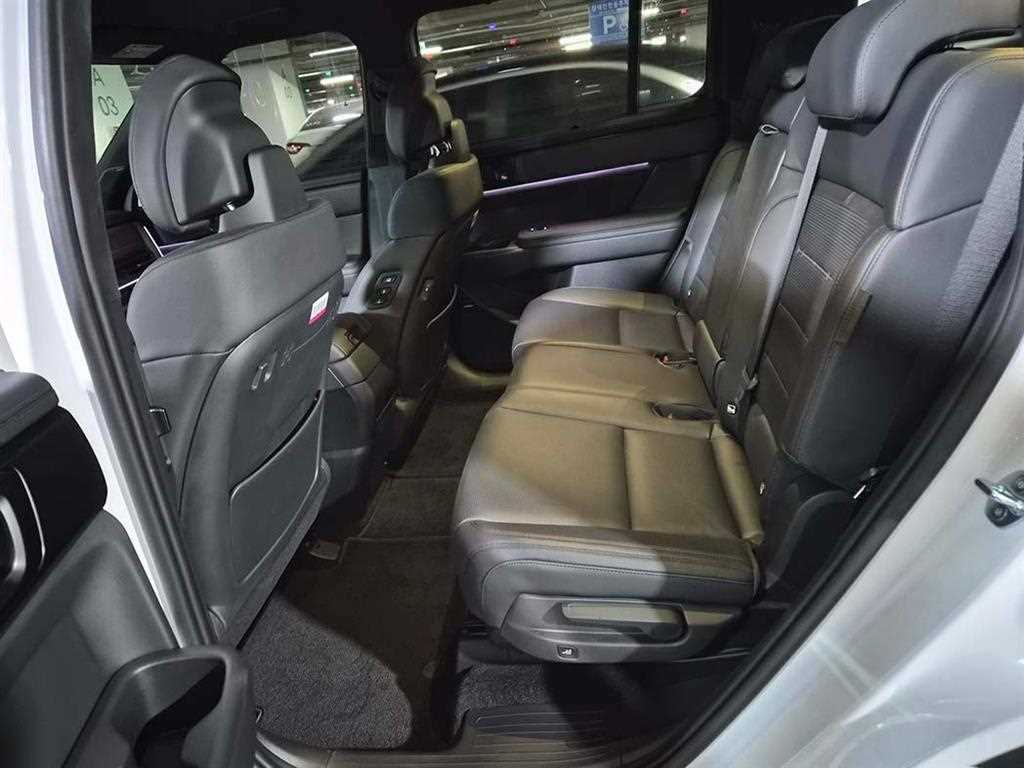 HYUNDAI Santa Fe - Vista 7