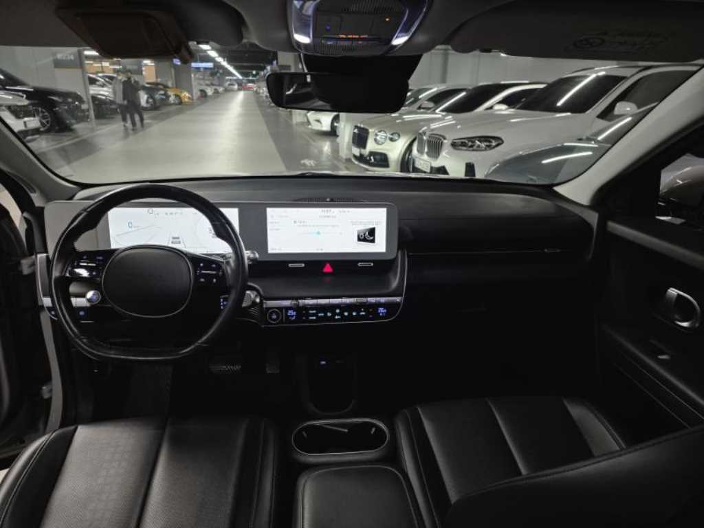 HYUNDAI Ioniq 5 - Vista 7