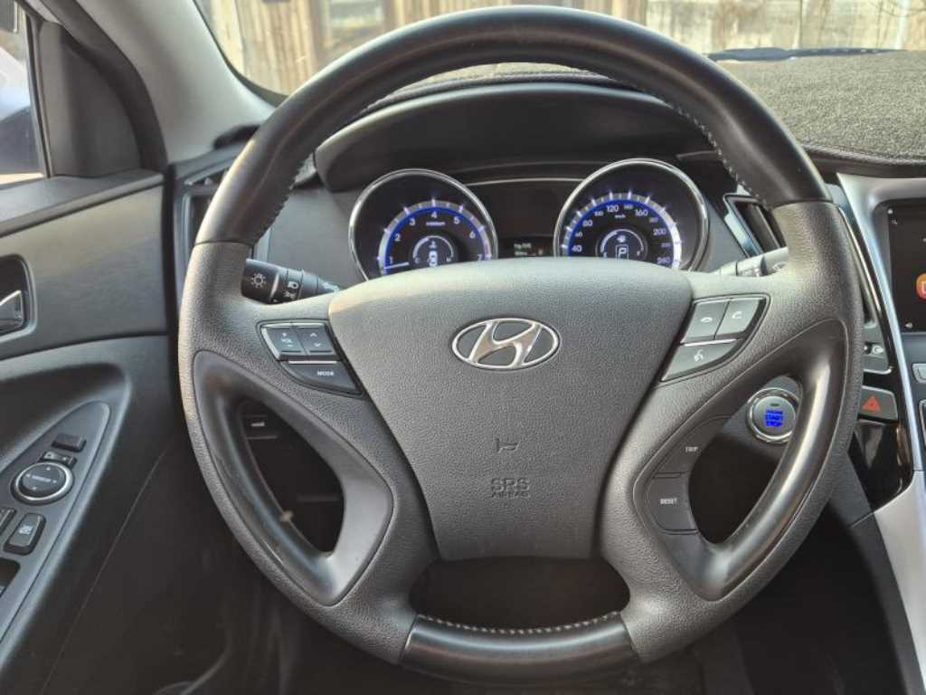 HYUNDAI Sonata 2012 Plateado - Importación desde Corea - HF Imports Iquique - Foto 16