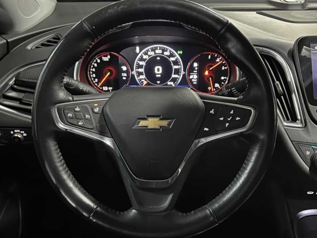 Chevrolet Malibu - Vista 10