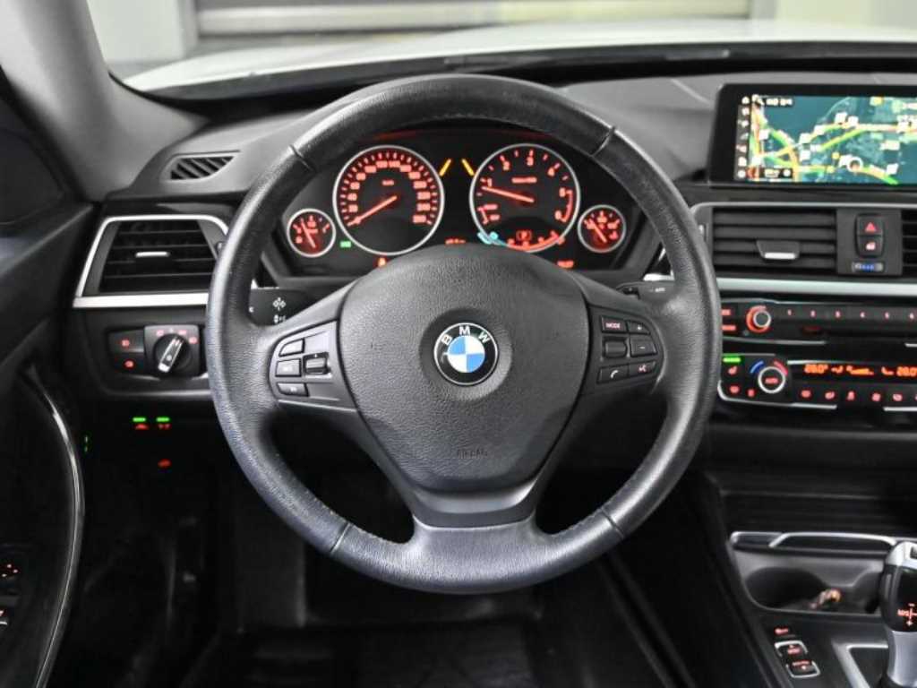 BMW Gran Turismo 2018 Blanco - Importación desde Corea - HF Imports Iquique - Foto 13