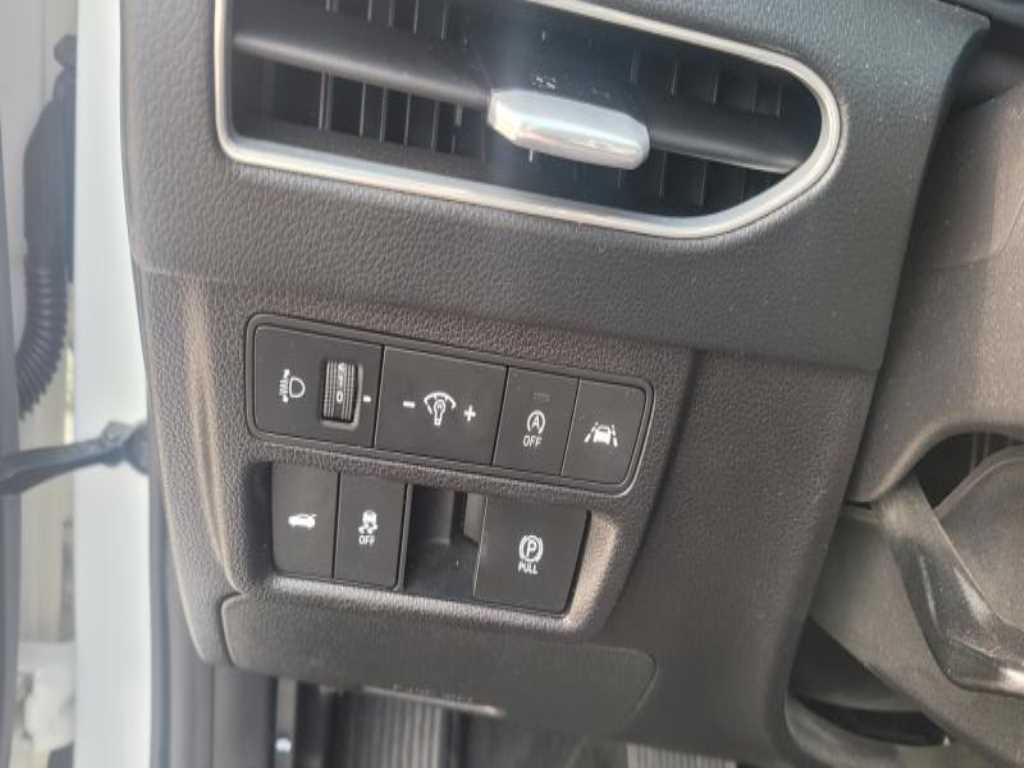 HYUNDAI Sonata - Vista 7