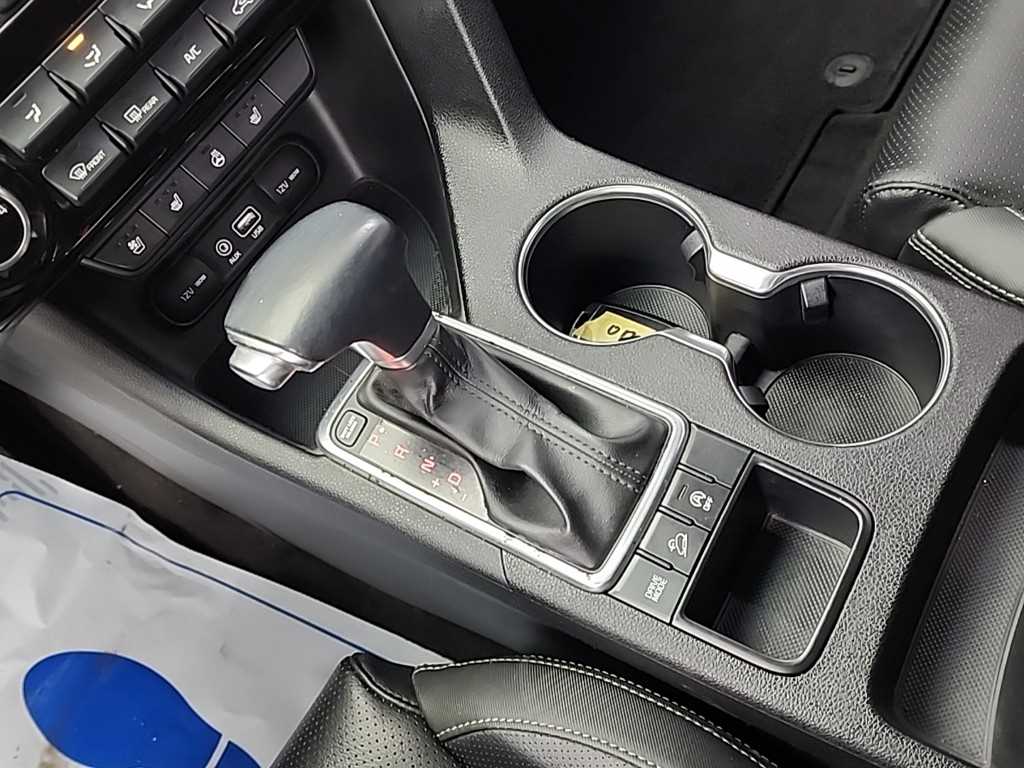 KIA Sportage - Vista 8