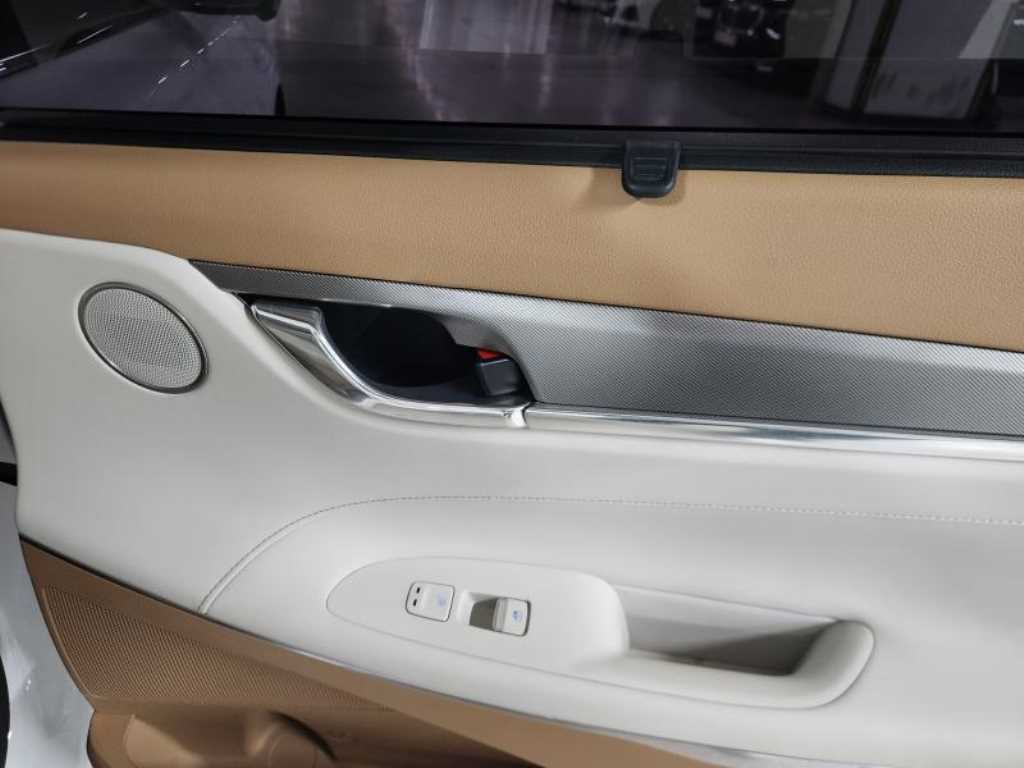 HYUNDAI Grandeur 2020 Blanco - Importación desde Corea - HF Imports Iquique - Foto 13