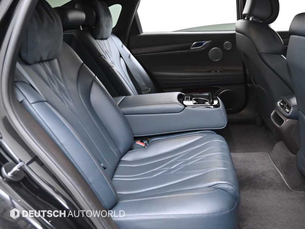 Genesis G80 - Vista 12