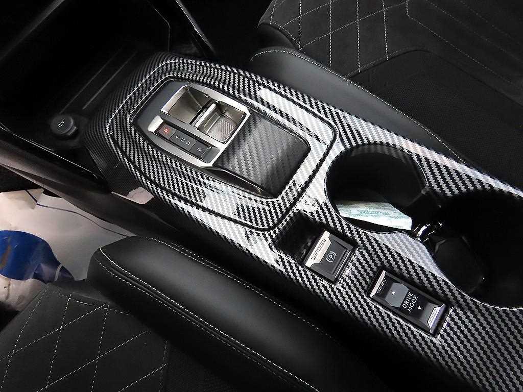 Peugeot 2008 - Vista 10