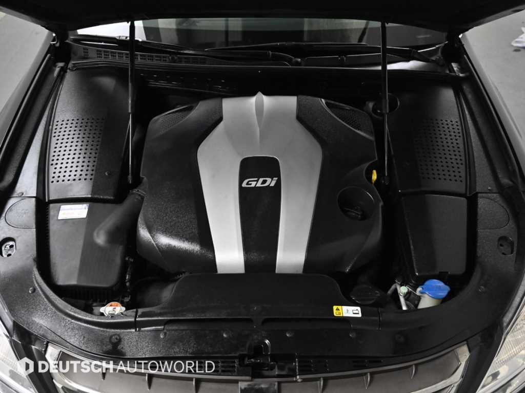 HYUNDAI Equus - Vista 6