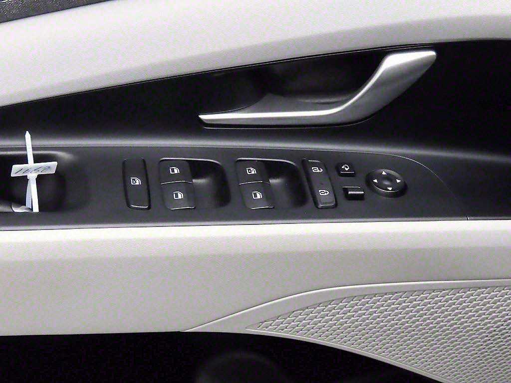 HYUNDAI Avante - Vista 11