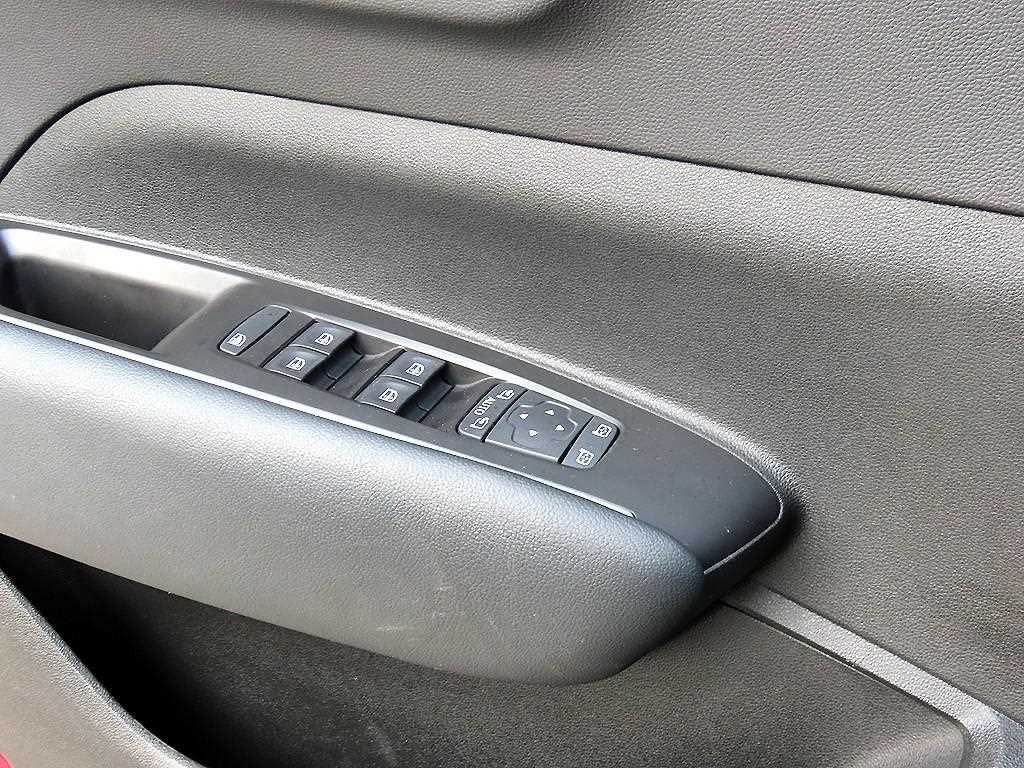 SAMSUNG QM6 - Vista 11