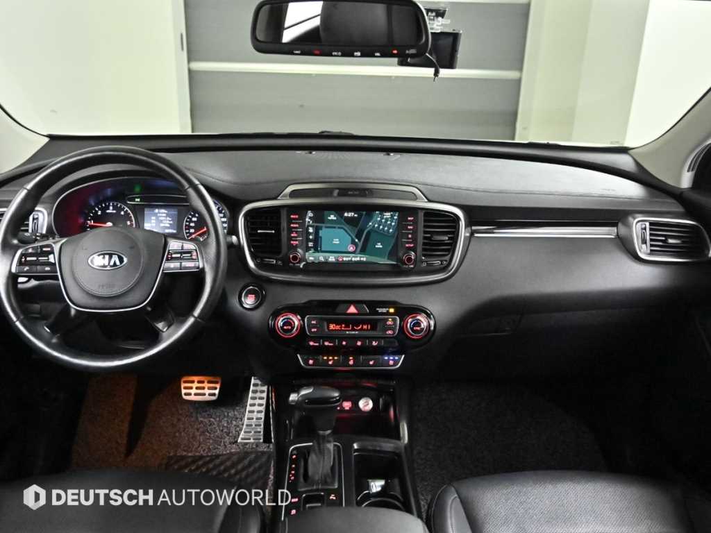 KIA Sorento - Vista 7