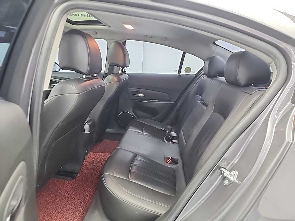 Chevrolet Cruise - Vista 12