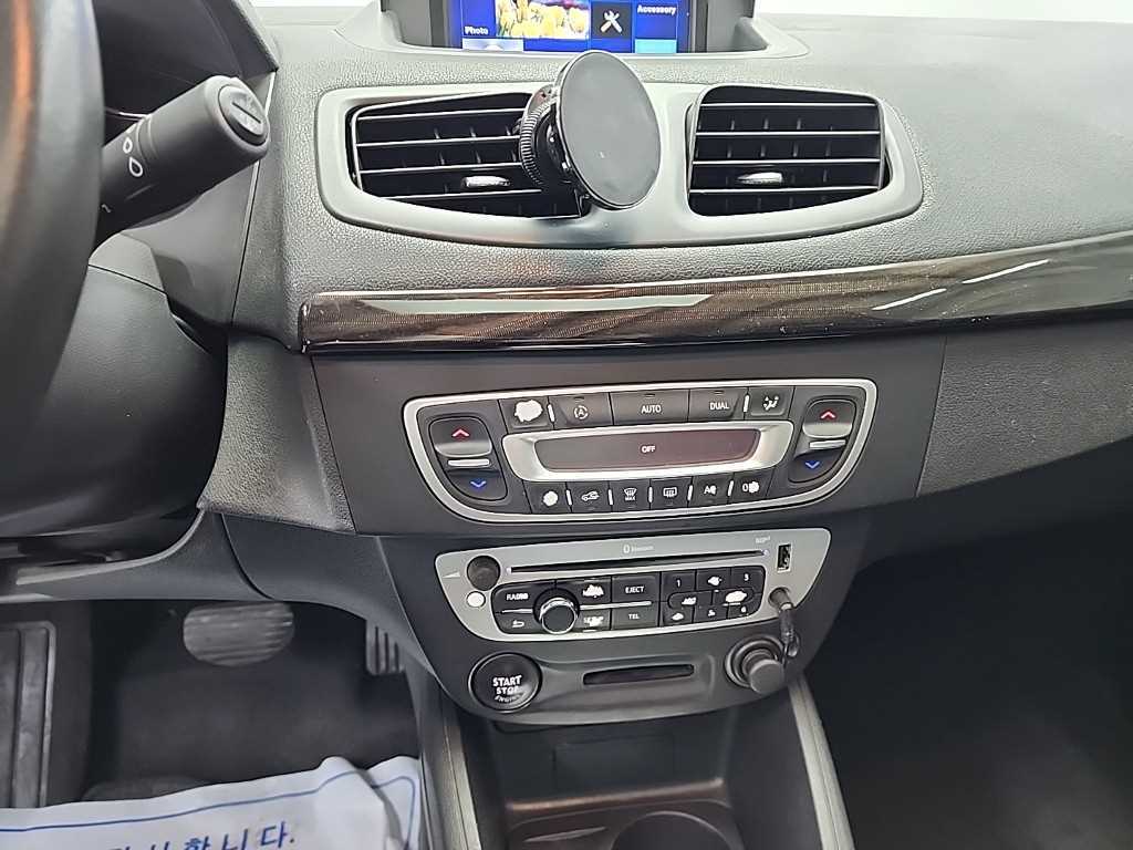 SAMSUNG SM3 - Vista 10