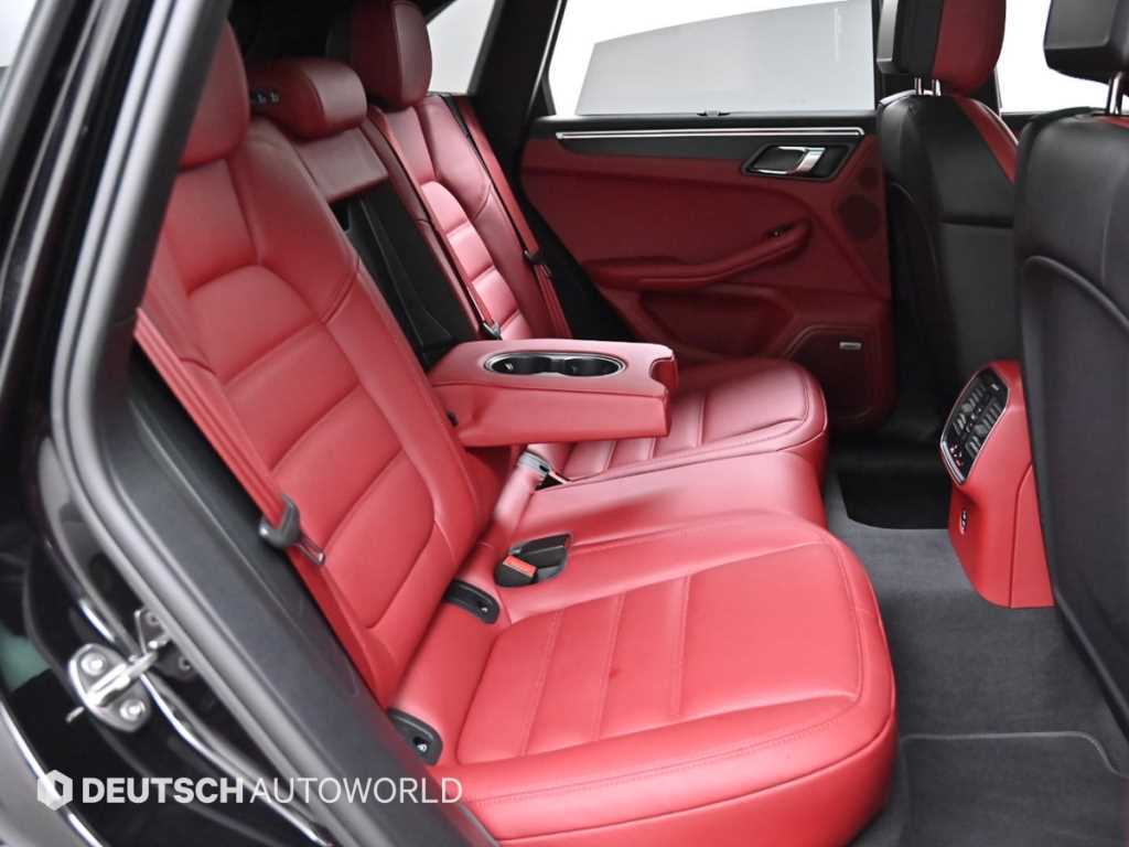 Porsche Macan - Vista 12