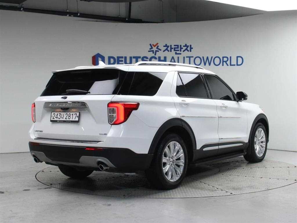 Ford Explorer - Vista 2