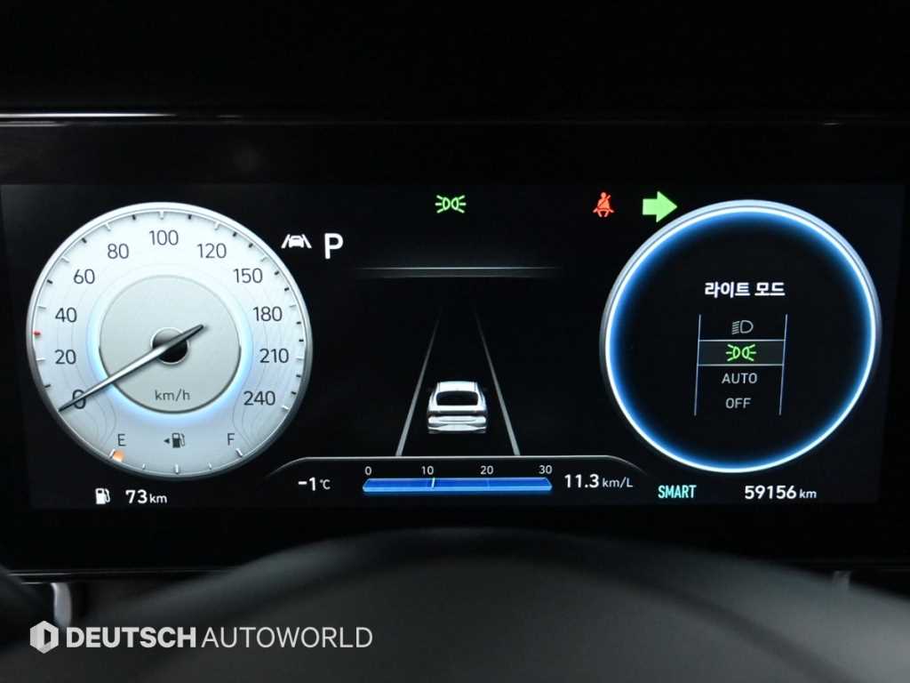 HYUNDAI Avante - Vista 8