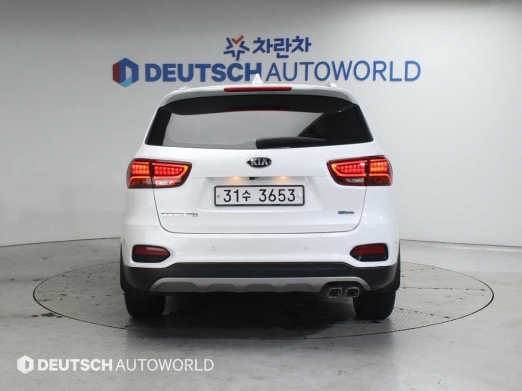 KIA Sorento - Vista 4