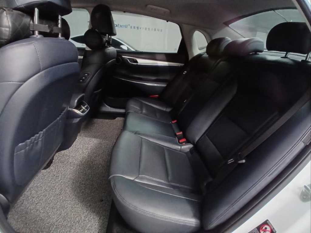 HYUNDAI Grandeur - Vista 6