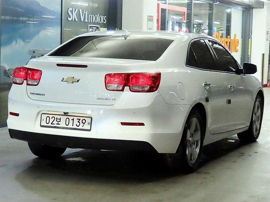 Chevrolet Malibu - Vista 4