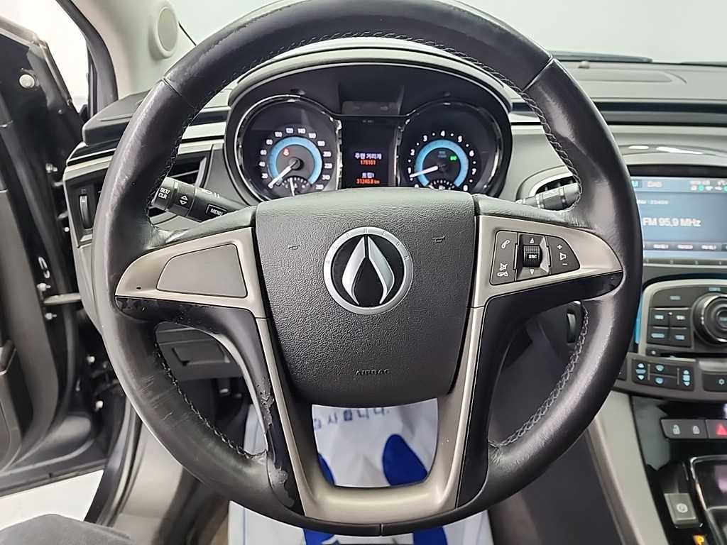 DAEWOO Alpheon - Vista 9