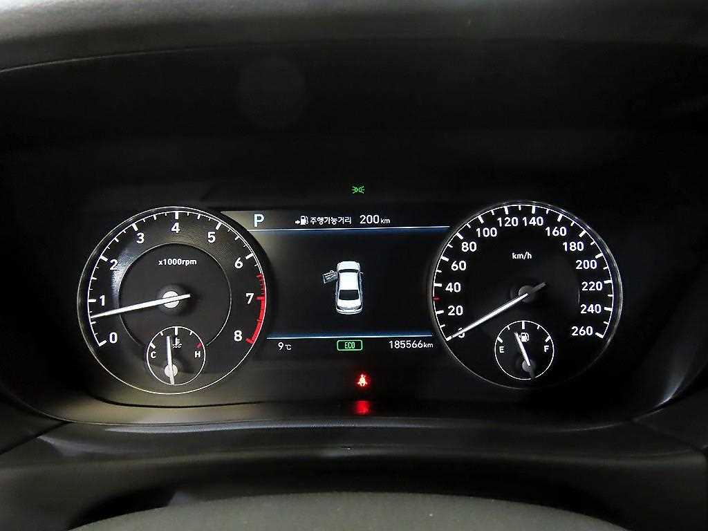 Genesis EQ900 - Vista 9