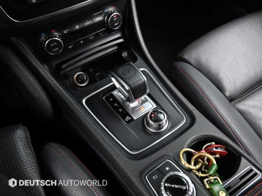 Mercedes Benz CLA Class - Vista 12