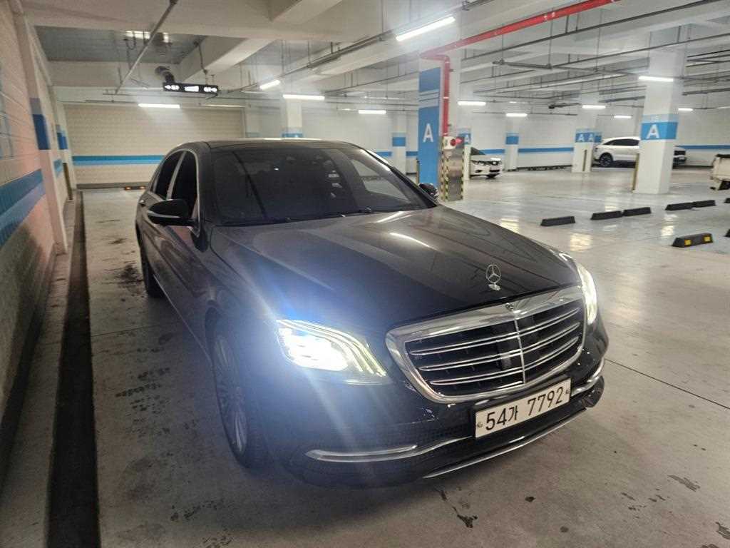 Mercedes Benz S Class - Vista 2