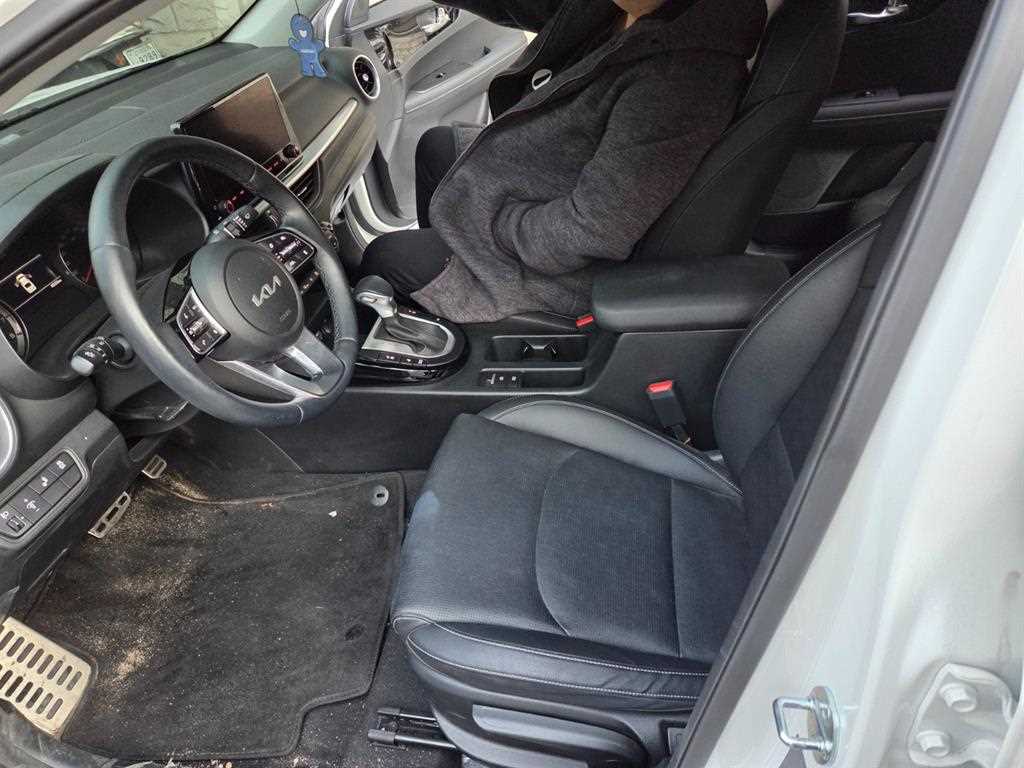 KIA K3 2024 Blanco - Importación desde Corea - HF Imports Iquique - Foto 16