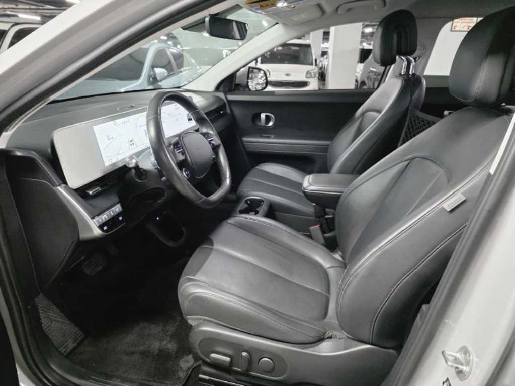 HYUNDAI Ioniq 5 - Vista 5