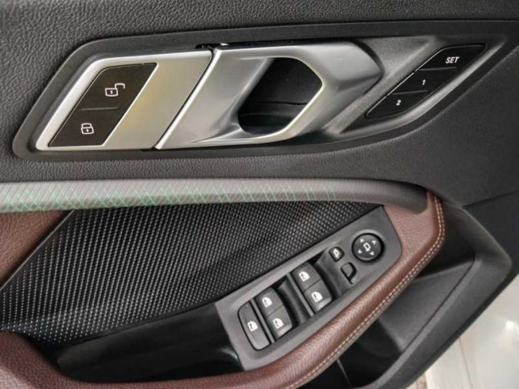 BMW 1 series - Vista 9