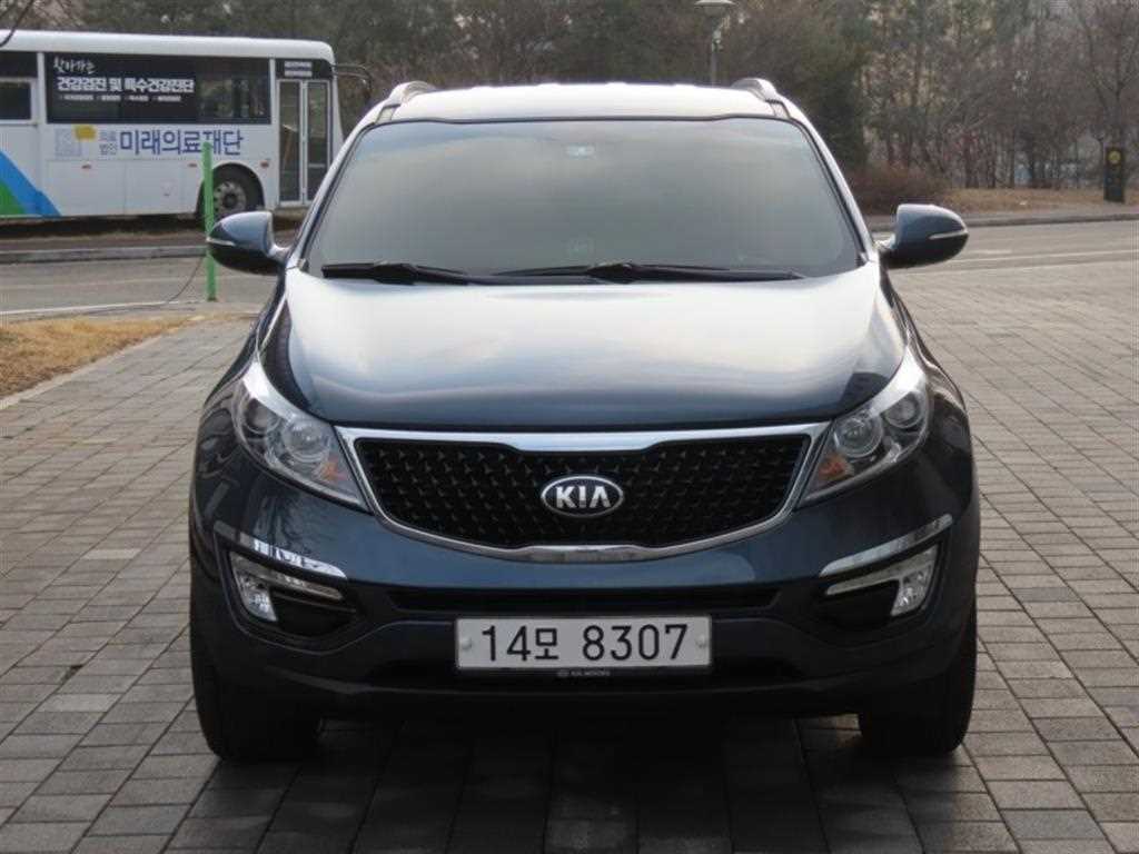 KIA Sportage 2015 - Importación desde Corea - HF Imports Iquique - Foto 1