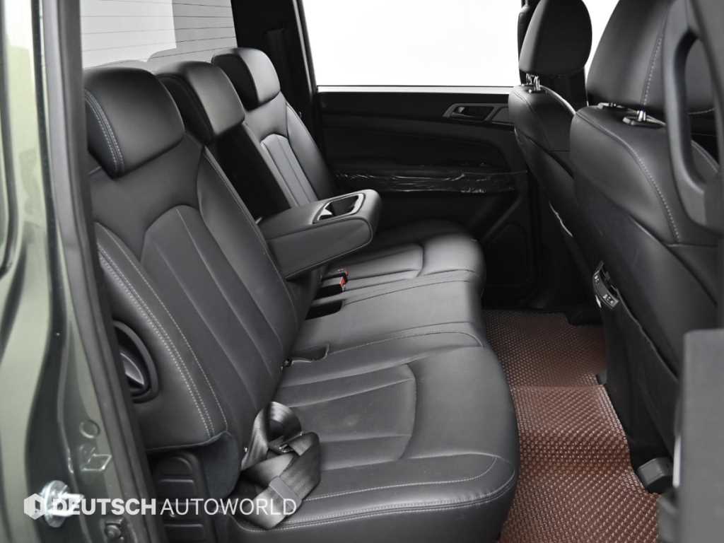 Ssangyong Rexton - Vista 12