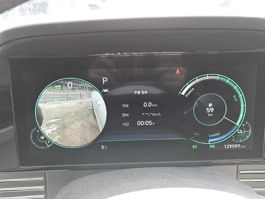 HYUNDAI Grandeur - Vista 8