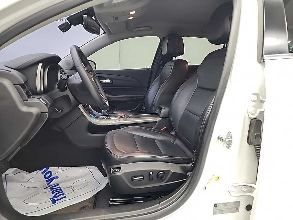 Chevrolet Malibu - Vista 11