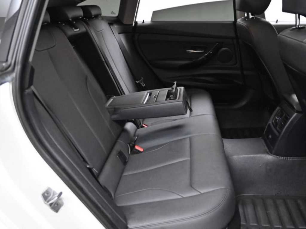 BMW Gran Turismo - Vista 12