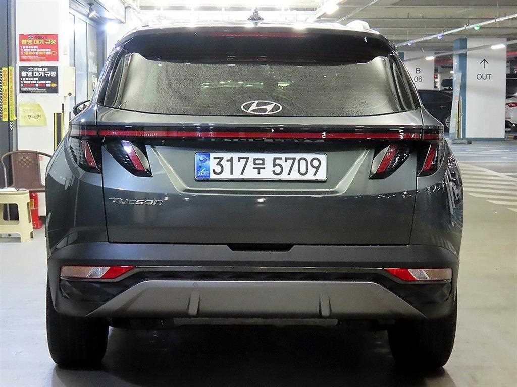 HYUNDAI Tucson - Vista 5