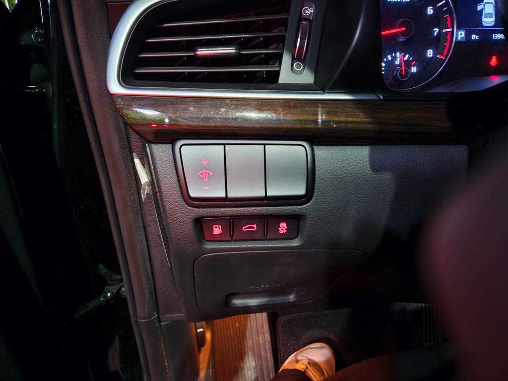 KIA K7 2018 Negro - Importación desde Corea - HF Imports Iquique - Foto 13