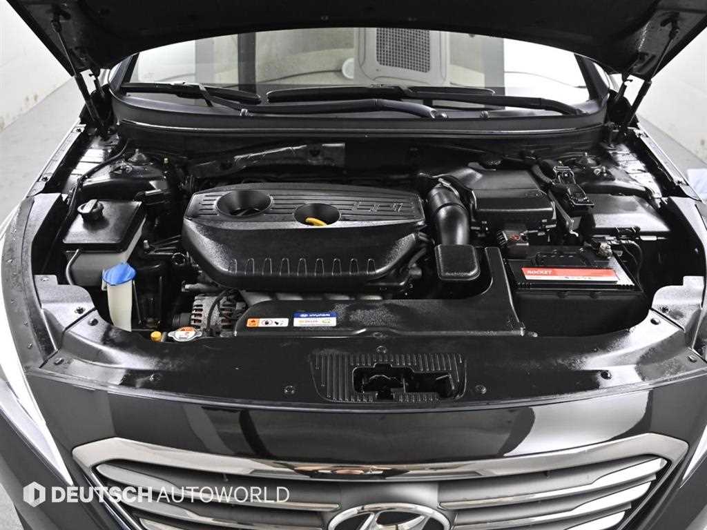 HYUNDAI Sonata - Vista 6