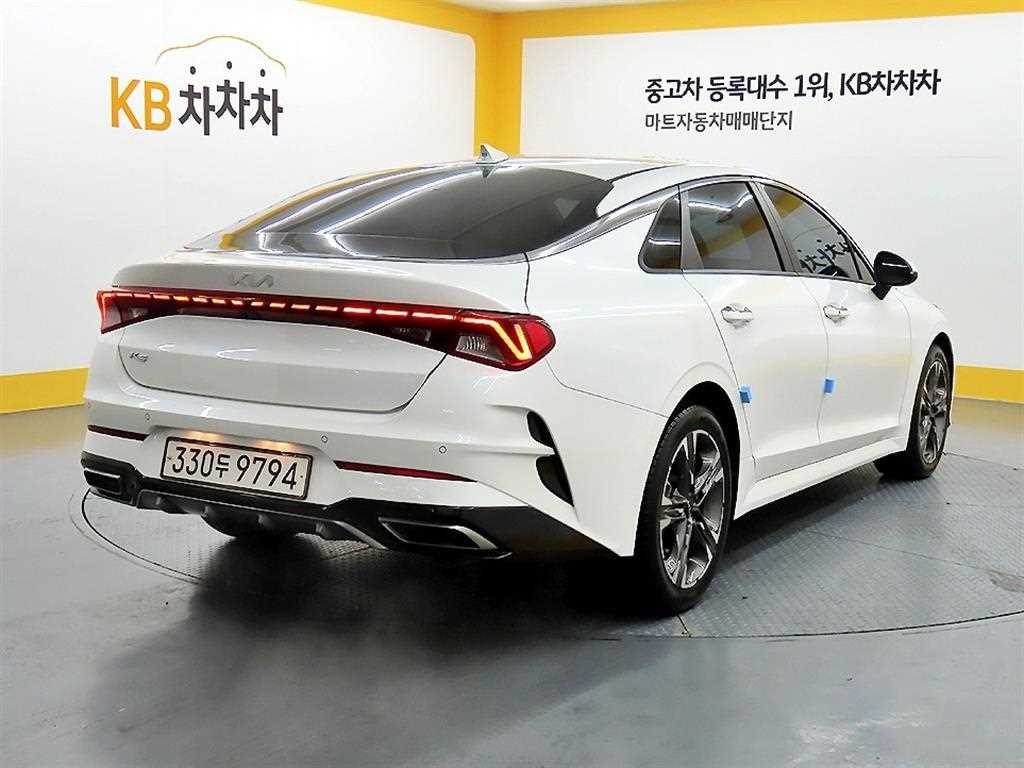 KIA K5 - Vista 4