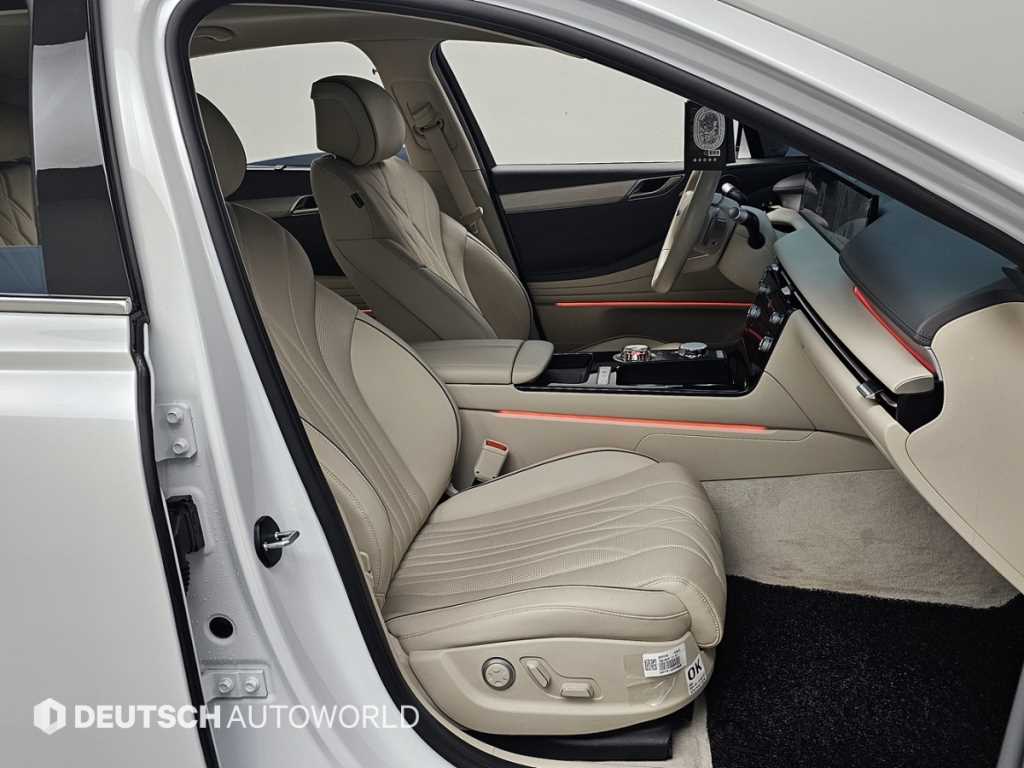 Genesis G80 - Vista 10