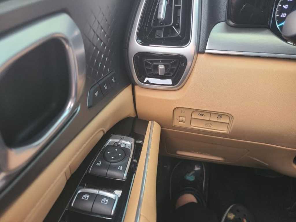 KIA Sorento - Vista 10