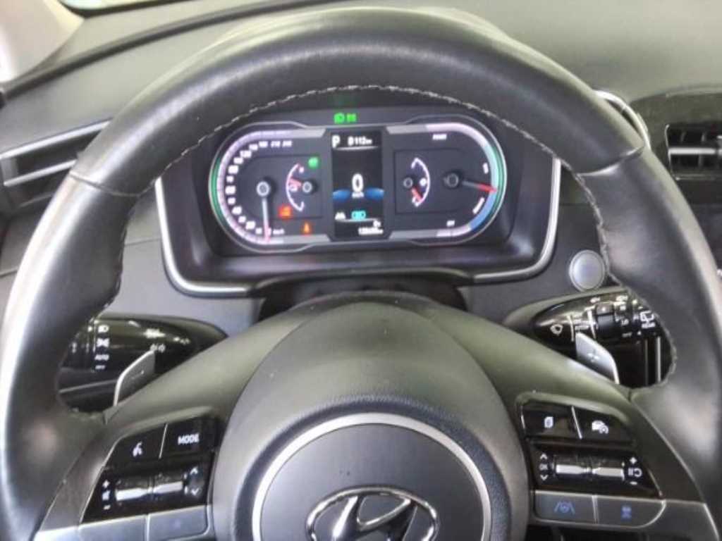 HYUNDAI Tucson - Vista 5