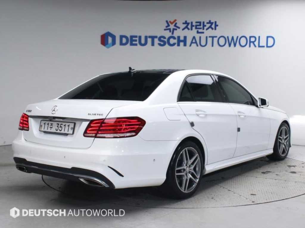 Mercedes Benz E class - Vista 2