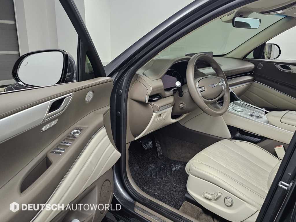 Genesis GV80 - Vista 11