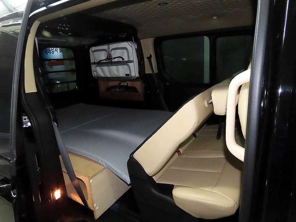 HYUNDAI Staria - Vista 7