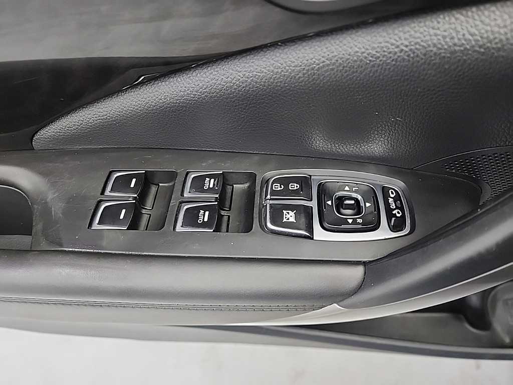 HYUNDAI Grandeur 2016 Negro - Importación desde Corea - HF Imports Iquique - Foto 17