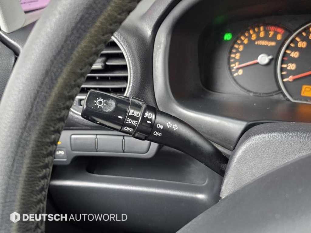 KIA Carens 2009 Gris - Importación desde Corea - HF Imports Iquique - Foto 16