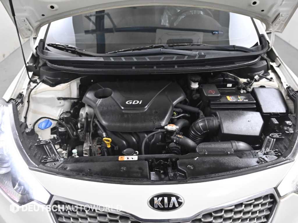 KIA K3 - Vista 6
