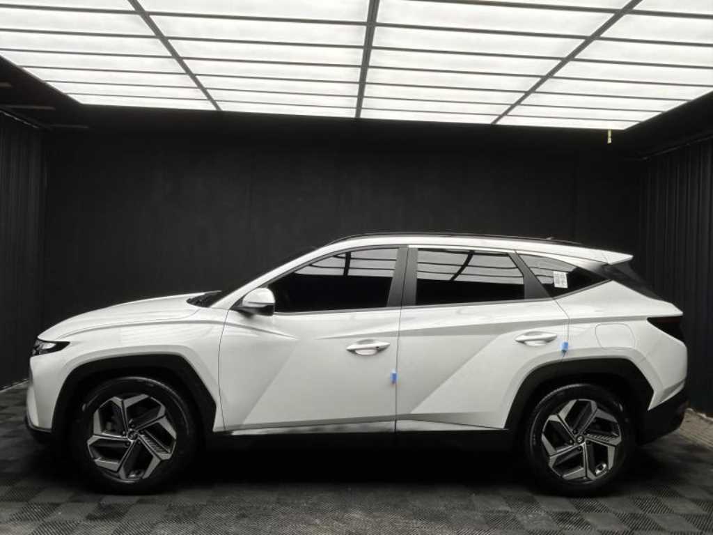 HYUNDAI Tucson - Vista 3