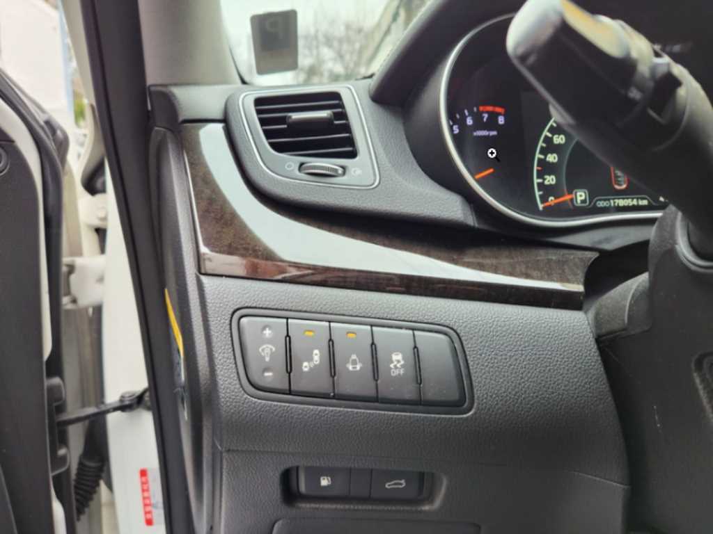 KIA K7 - Vista 6
